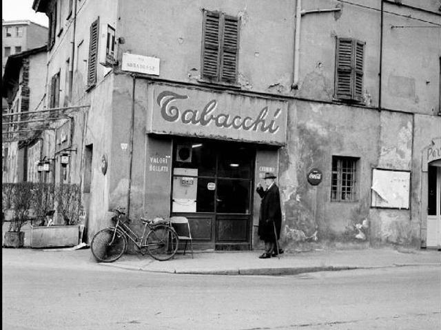 Bar in vendita a Legnano