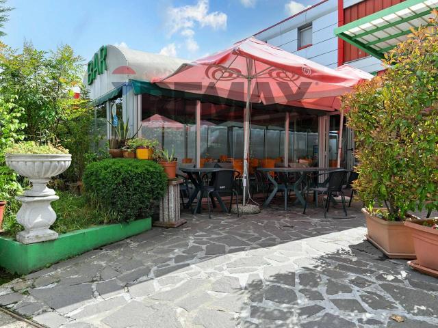 Bar in vendita a Pero