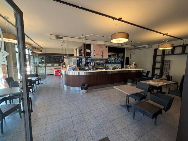 Bar in vendita a Pisa, Pisanova