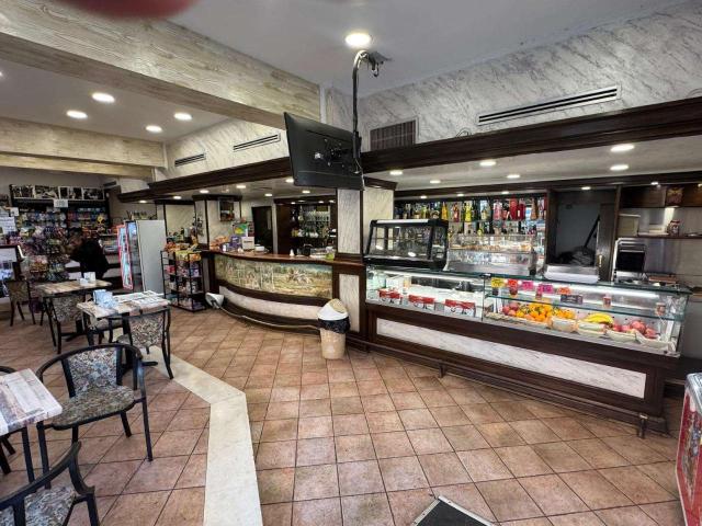 Bar in vendita a Roma