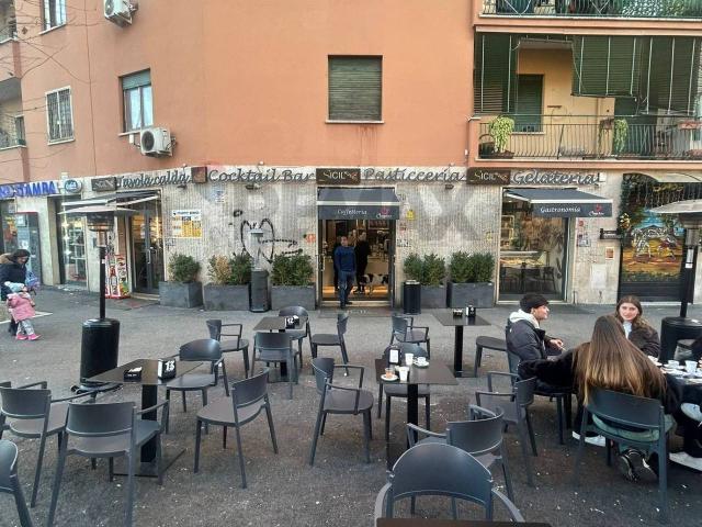 Bar in vendita a Roma