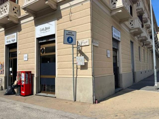 Bar in vendita a Torino