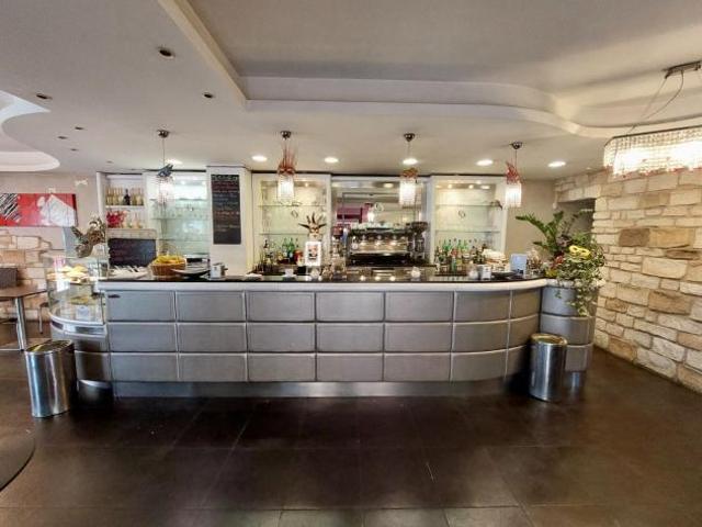 Bar in vendita a Viareggio 125 mq Rif: 1309632