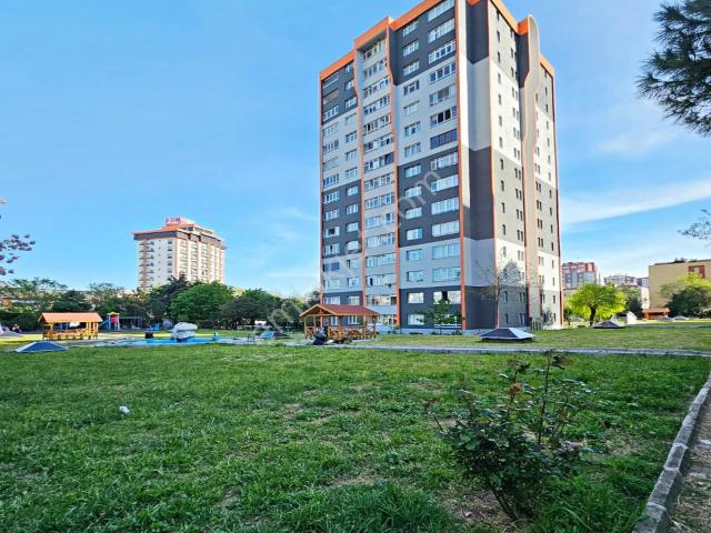Barış Mahallesi Havuzlu Site İçi Peyzaj Cephe 3+1 Satılık Daire
