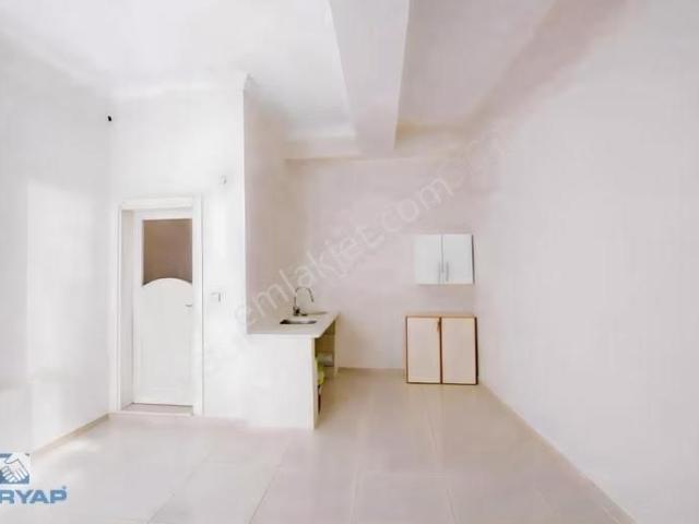 Barış Manço Cd. Paralel 40 M² Satılık Dükkan
