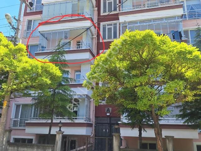 Barış Sitesi'nde 3+1 Asansörlü Otoparklı Masrafsız Daire
