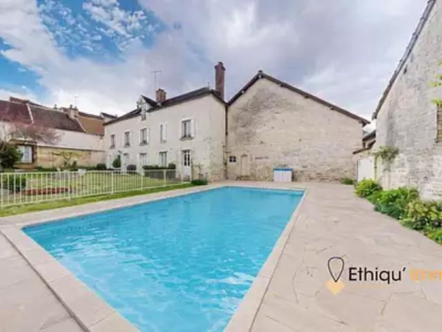 Bar sur Aube 10200 Achat / Vente maison 10 pièces t10 piscine parking