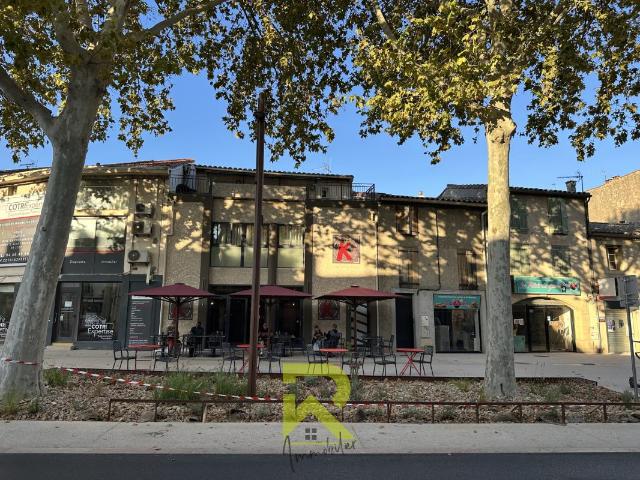 Bar Pub licence IV et ses 2 appartements