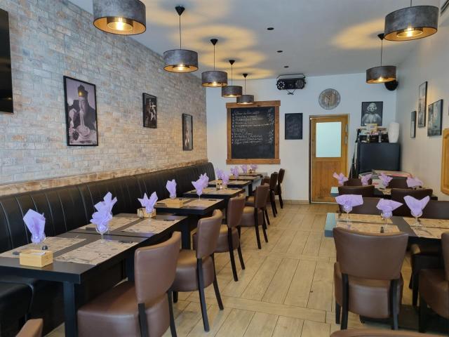 Bar Pub Restaurant 107m² Colmars
