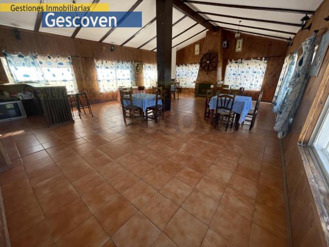 BAR RESTAURANTE CON VIVIENDA, PATIO Y PARKING