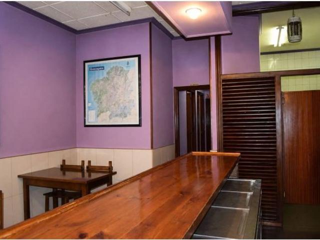 BAR RESTAURANTE LISTO PARA EMPEZAR A TRABAJAR EN PLENO OVIEDO – C/ FÉLIX ARAMBURU, 3