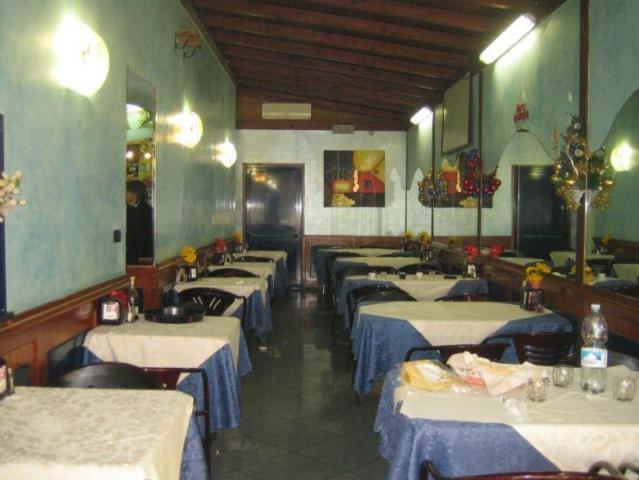Bar Tavola calda/fredda in vendita a Collegno
