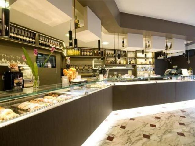 Bar Tabacchi in vendita a Lucca