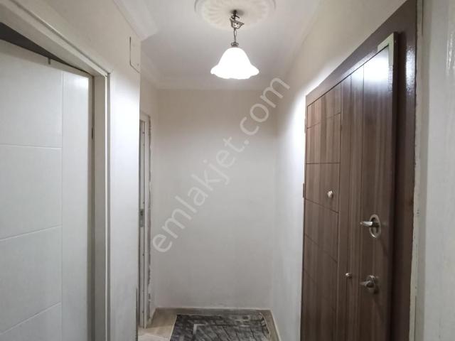 Barak Emlak'tan Diyaliz Merkezi Civarı 1+1 Satılık Eşyalı Daire