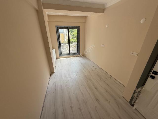 Baraka Gayrimenkul’den Yarhasanlar Mahallesinde 2+1 Ara Kat Sıfır Daire