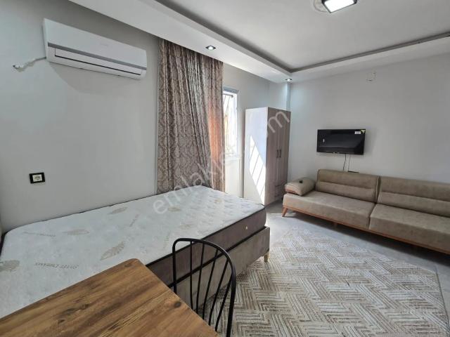 Baraj Yolu Necip Fazıl Bulvarında Çok Geniş 1+0 Eşyalı Kiralık Daire