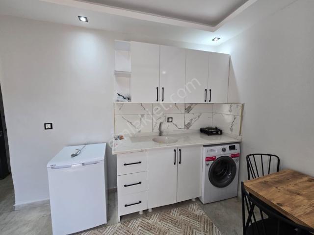 Barajyoluna Yakın Geniş Oturumlu 1+0 Eşyalı Kiralık Daire