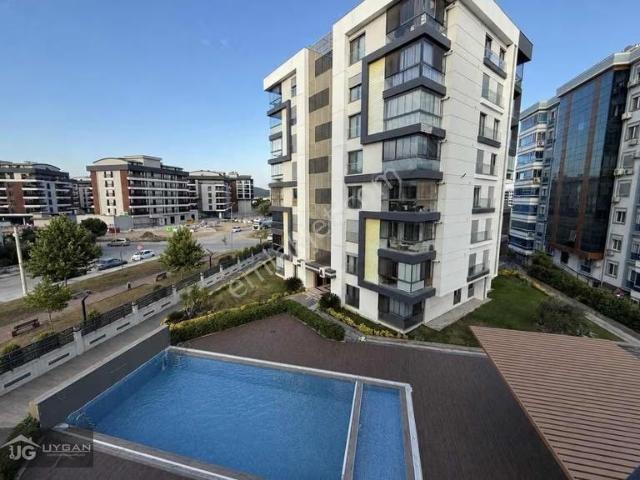 Baran Akgül'den Torbalı Mah. 150m² 3+1 Kapalı Otopark Havuz Site