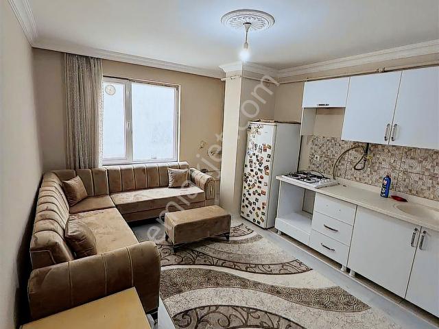 Baran Emlak'tan İpekyolu Hafiziye'de 1+1 Eşyalı Daire Satılık