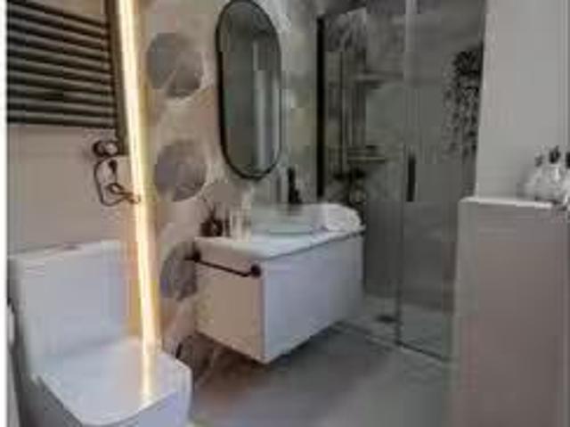 Encantador Apartamento de 3 dormitorios en alquiler en Imperia.