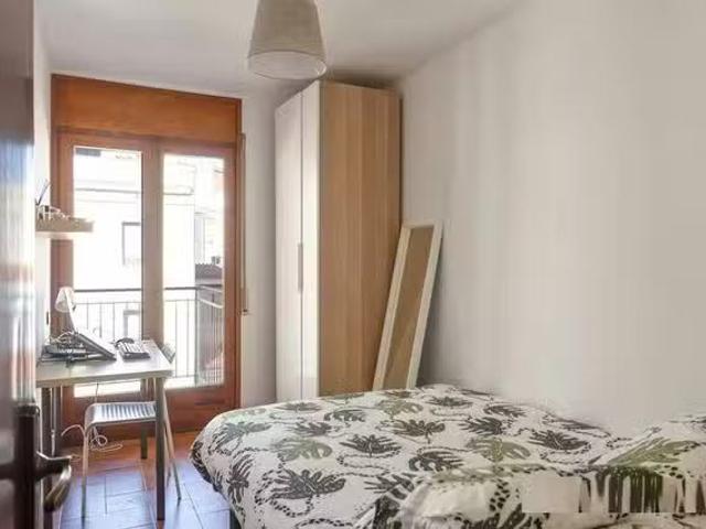 Único Habitación en Avinguda de Ponent