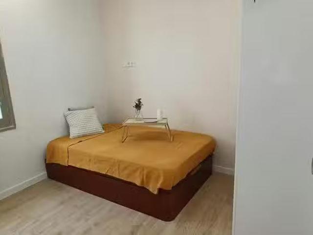 ¡Recién llegado! Habitación en Calle Asunción, Circular