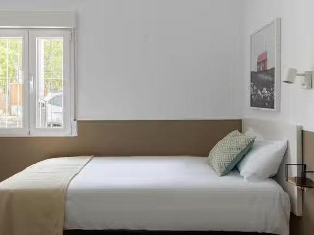 Acogedor Habitación en Calle Daoíz