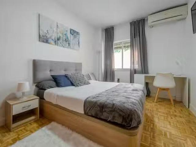 Único Habitación en Calle de Canillas, Prosperidad