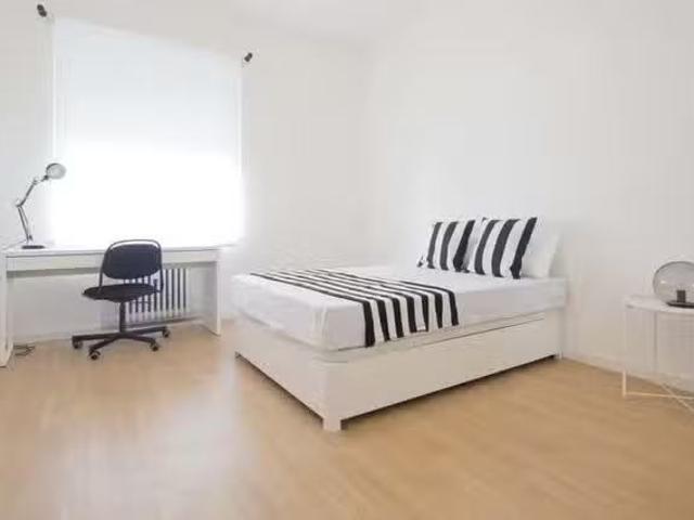 Nuevo Habitación en Calle de la Princesa