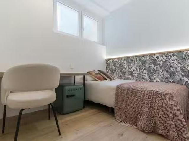 Bonito Habitación en Calle de Maudes, Chamberí