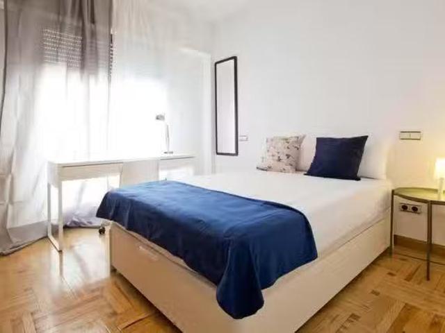 ¡Renta! Habitación en Calle de Núñez Morgado