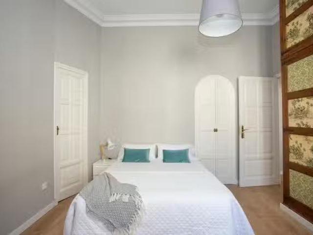 Encantador Habitación en Carrer Carlos Cervera, Russafa