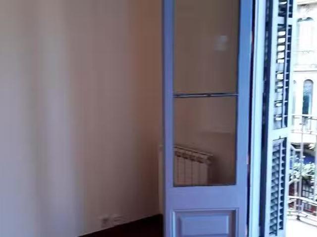 Barato Habitación en Carrer Gran de Gràcia