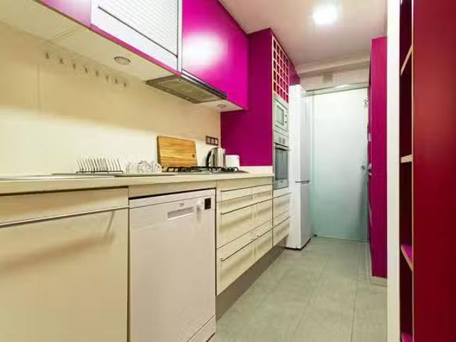 ¡En alquiler! Habitación en Carrer d'Amigó