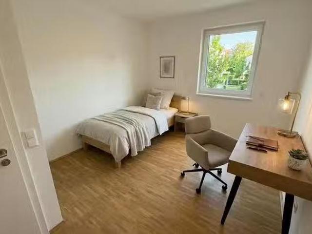 Único Habitación en Daimlerstraße, Virchow Viertel