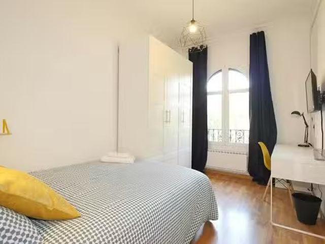 ¡Oferta! Habitación en Passeig de Sant Joan, Dreta de l'Eixample