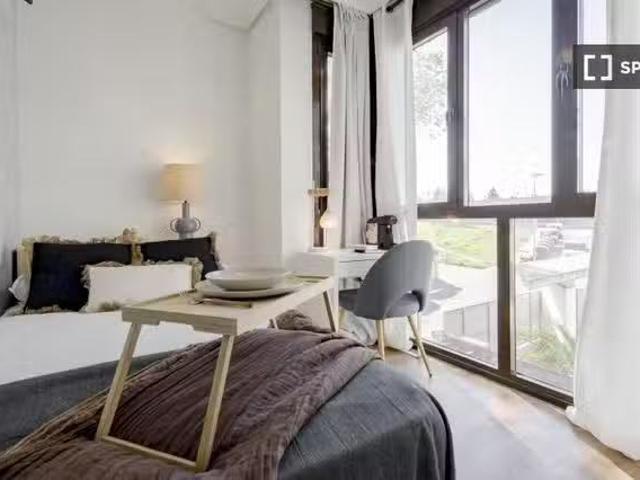 ¡Recién llegado! Habitación en piso compartido en alquiler en.
