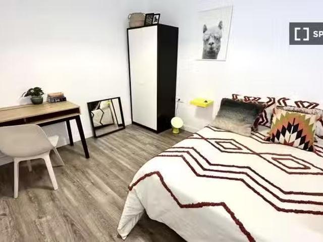 Único Habitación en piso compartido en barcelona