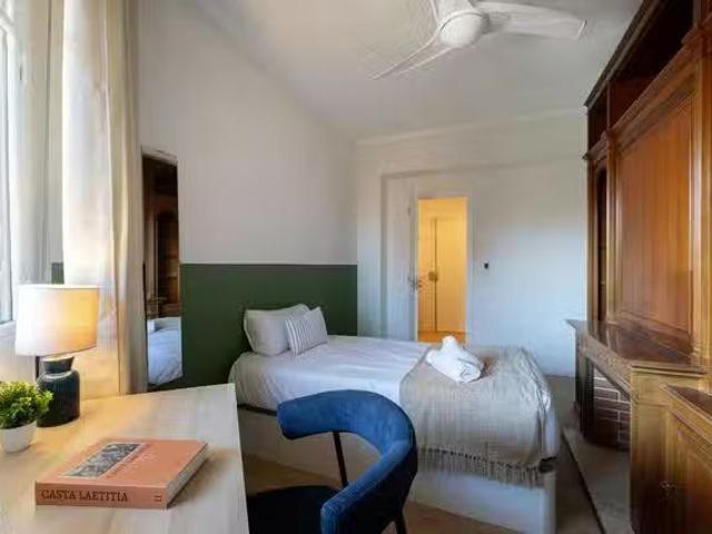 ¡Recién llegado! Habitación en Plaza San Amaro, Tetuán