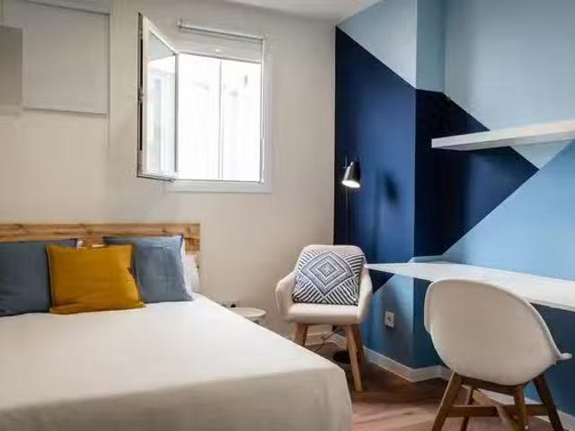 Acogedor Habitación en Ronda de Sant Pere