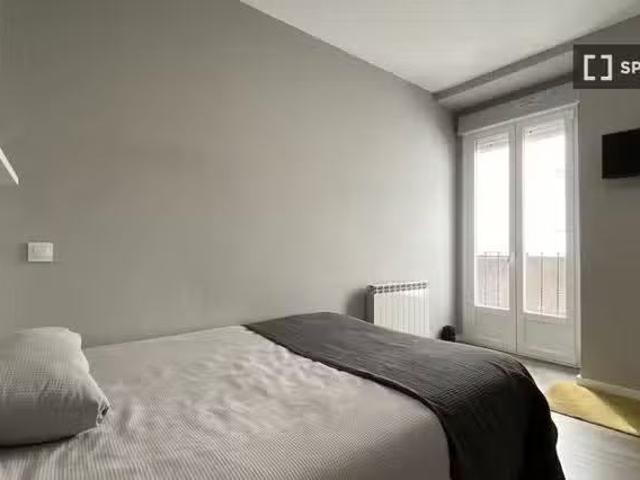 Nuevo Se alquila habitación en Sol, Madrid