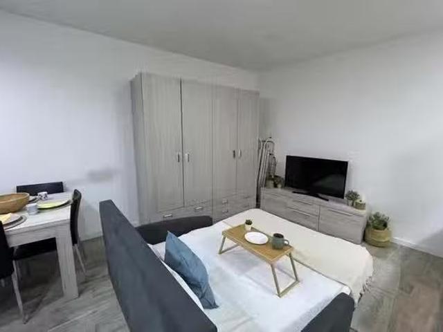 Barato Piso de 1 habitación en Calle de Ercilla