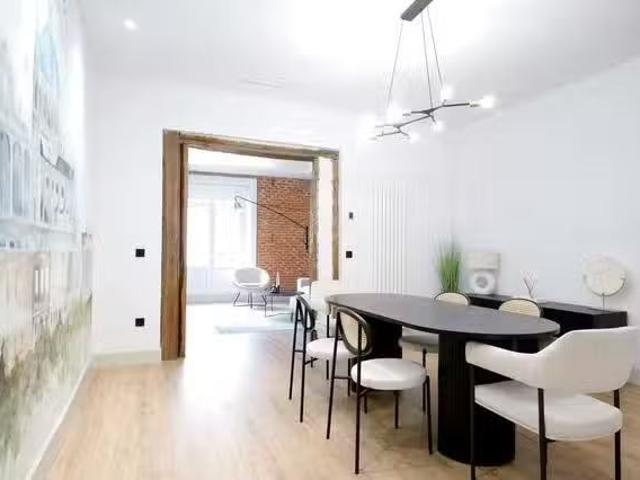 ¡Renta! Piso de 1 habitación en Calle de la Amnistía
