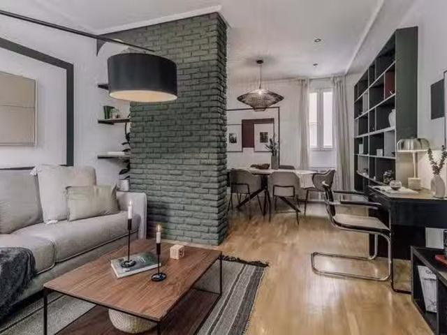 Nuevo Piso de 1 habitación en Calle del Doce de Octubre