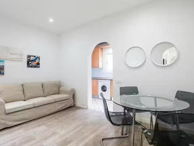 ¡En alquiler! Piso de 1 habitación en Carrer de Badajoz, El Po.