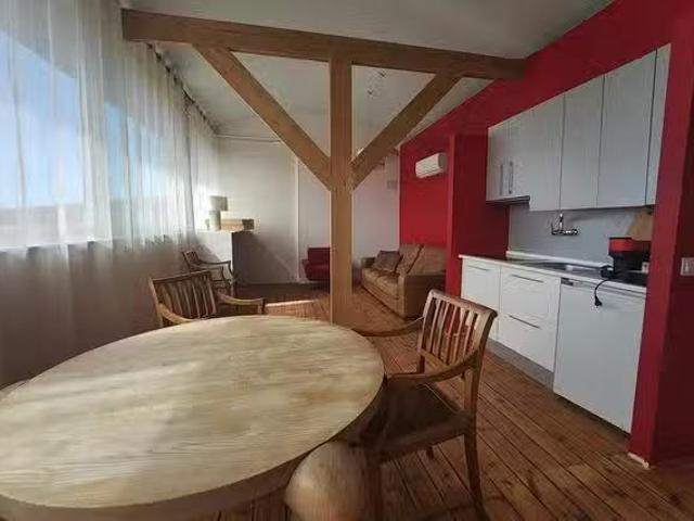 ¡Recién llegado! Piso de 1 habitación en A 357