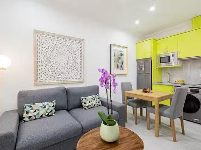 ¡Renta! Piso de 1 habitación en Madrid