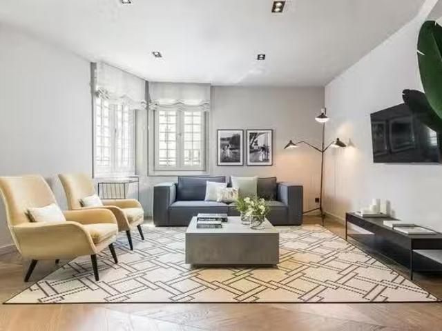 Único Piso de 1 habitación en Via Laietana, El Gòtic