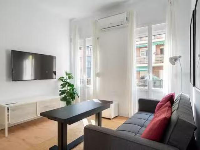 Barato Piso de 2 habitaciones en Madrid