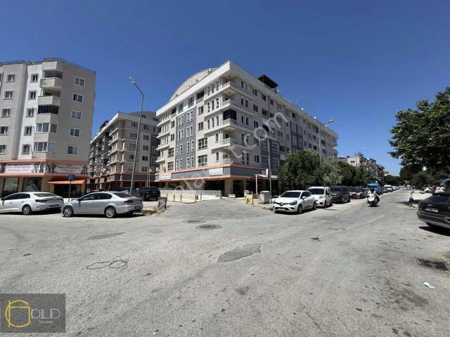 Barbaros Atatürk Caddesi Muhtarlık Üstü Geniş 1+1